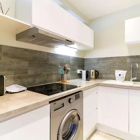 Select'sohome - - Centre-ville Du Lavandou - Proximite Et Marche - Arev