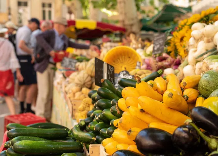 Select'sohome - 2 Personnes - Centre-ville Du Lavandou - Proximite Et Marche - Arev Lägenhet